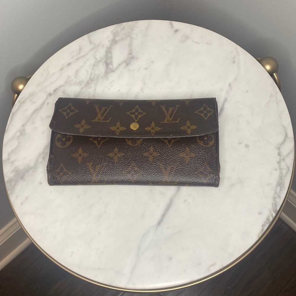 Authentic LV Porte Monnaie Tresor Wallet